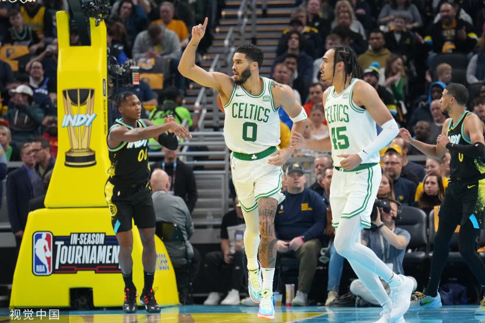 让他在肘区 让他在肘区