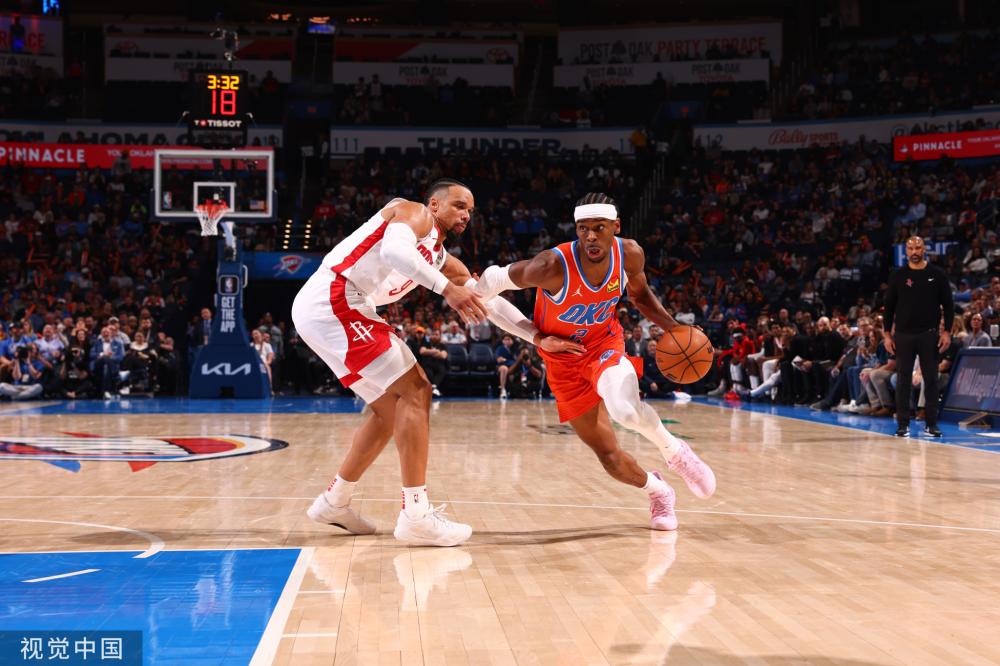 传控与边路 传控与边路